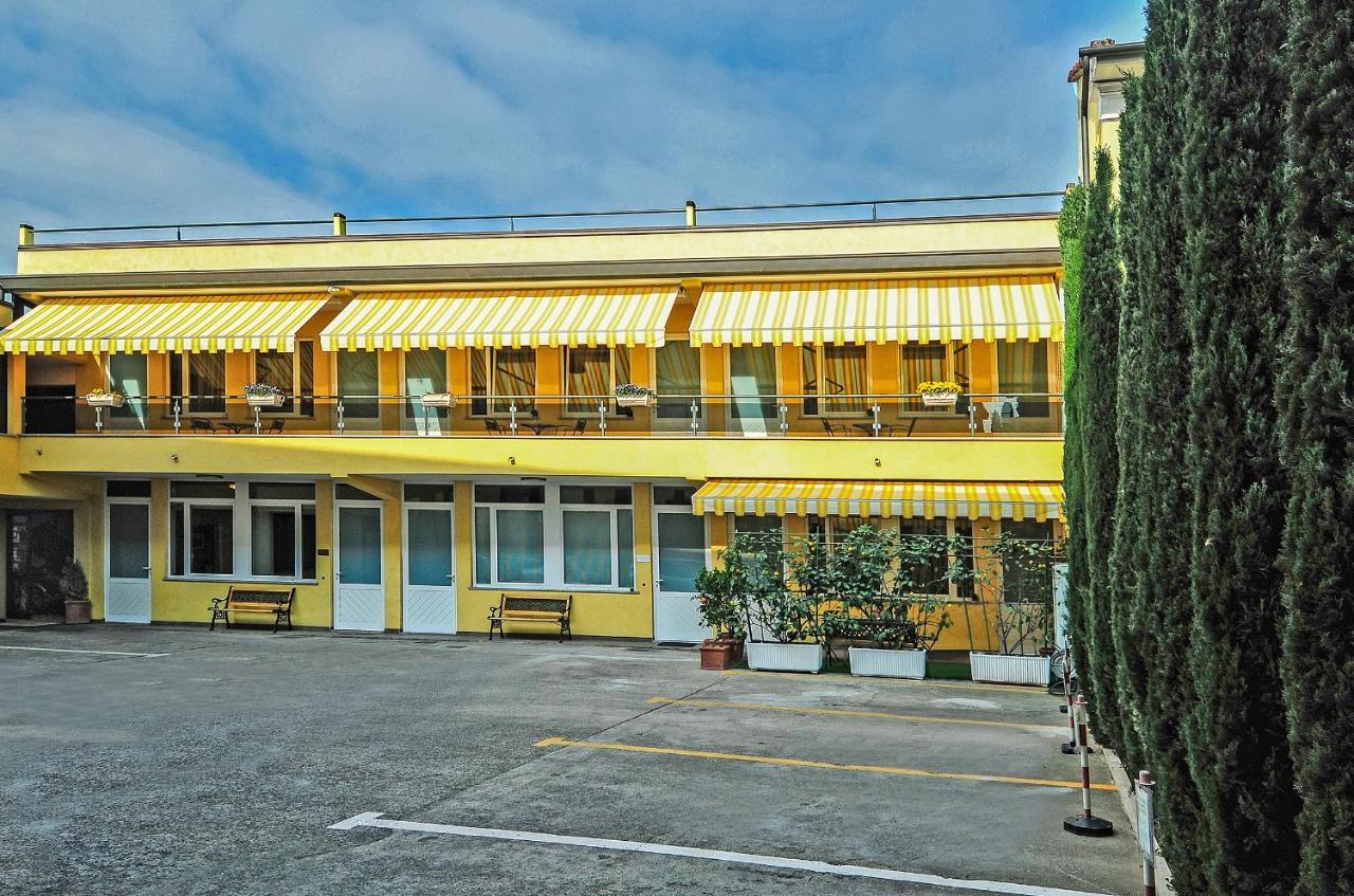 B&B Ai Cipressi Lucca Exteriér fotografie